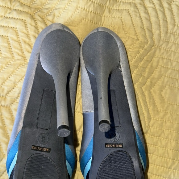 Just Fab platform high heels, gray and blue size 5 1/2 - Picture 4 of 6